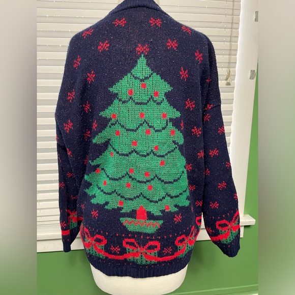Vintage Nutcracker Christmas Tree Sweater - Picture 6 of 12